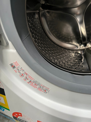 Transportation damaged Westinghouse 9kg/5kg Combo Front Load Washer and Dryer WWW9024M5WA - Second Hand Appliances Geebung